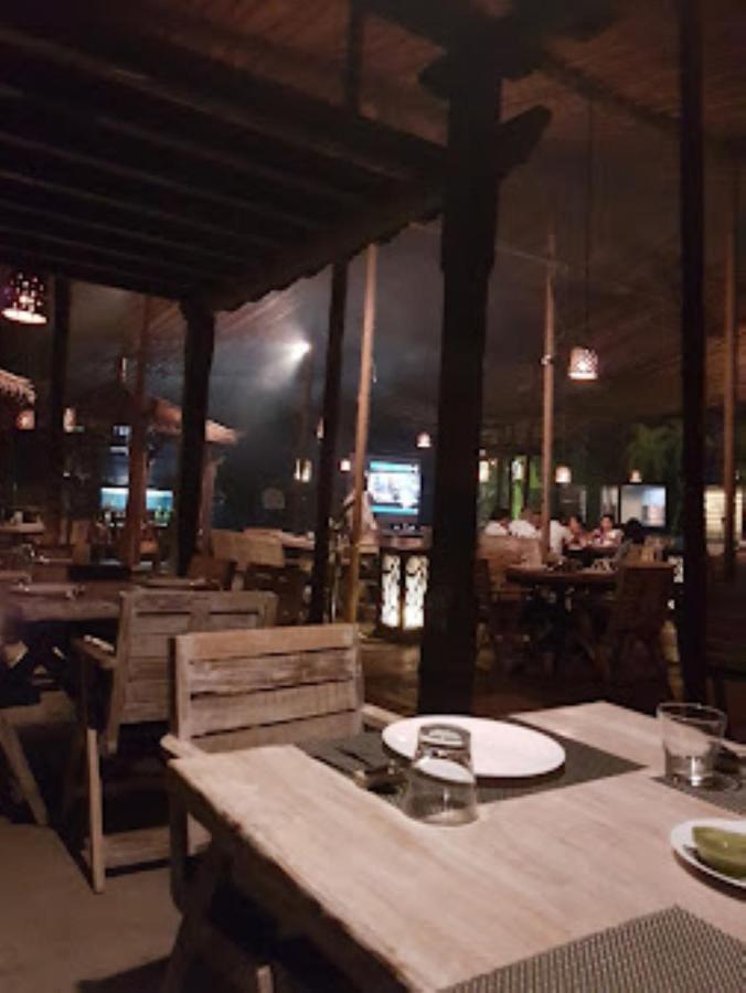 Hotel Sai Saya,ناسيك المظهر الخارجي الصورة